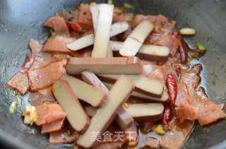 干锅鸡蛋干的做法步骤：5