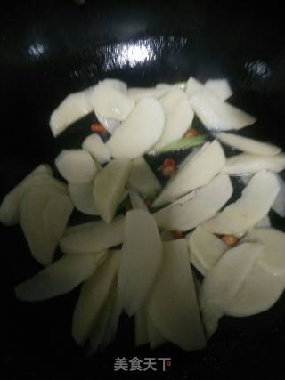 素炒土豆片的做法步骤：3