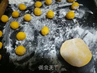 手工金元宝饺子的做法步骤：4