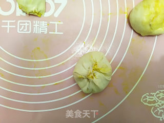 咖喱油酥牛肉烧饼的做法步骤：14