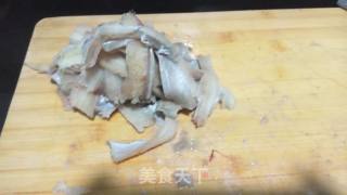 宫保带鱼的做法步骤：1