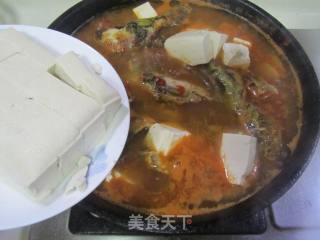 香辣黄骨鱼炖豆腐的做法步骤：7