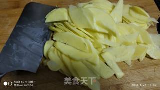 一锅土豆饭的做法步骤：2