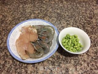 鸡里蹦的做法步骤：1
