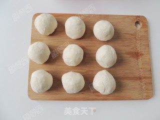豆沙炸糕的做法步骤：4