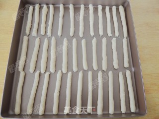 巧克力装饰手指饼干的做法步骤：8