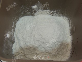 红糖核桃面包的做法步骤：6
