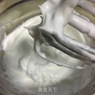戚风蛋糕的做法步骤：7