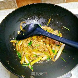 孜然羊肉卷的做法步骤：7