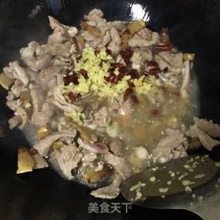 猪肉烧腌菜的做法步骤：5