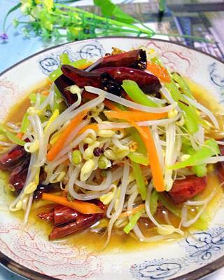 炝拌脆豆芽的做法步骤：9