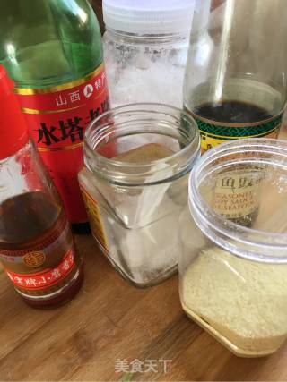 扇贝丁拌菠菜的做法步骤：8