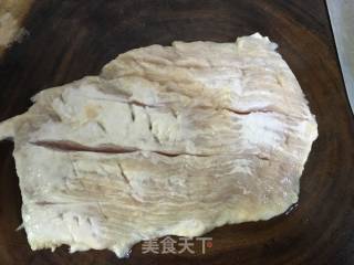 脆炸猪颈肉的做法步骤：2
