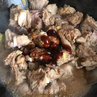 糖醋排骨的做法步骤：4