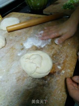 “ 妈妈的味道 ”葱花油饼的做法步骤：5