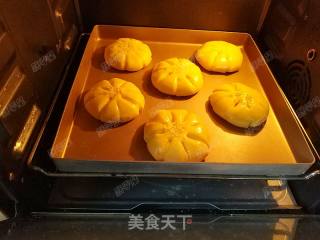 白桃果酱面包的做法步骤：13