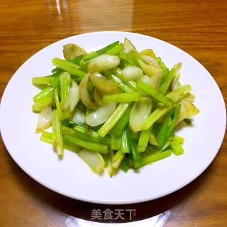 香芹百合的做法步骤：9