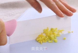 肉末萝卜卷的做法步骤：5