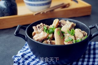 脆肉鲩鱼骨焖鸡的做法步骤：12