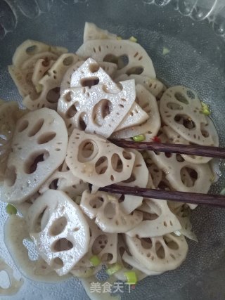 凉拌藕片的做法步骤：9