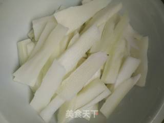 菜心炒肉丝的做法步骤：2
