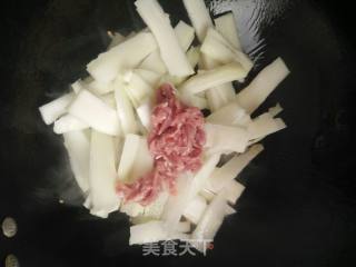 菜心炒肉丝的做法步骤：5