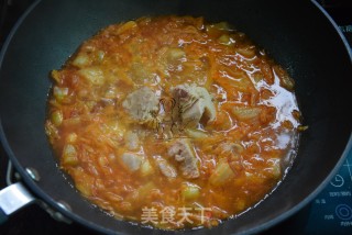 金枪鱼泡菜豆腐锅的做法步骤：7