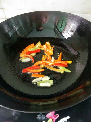 肉末土豆条的做法步骤：2