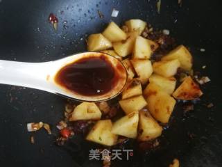土豆炖木耳的做法步骤：7