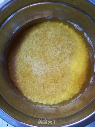 香肠香菇烧麦的做法步骤：2