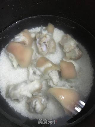 猪蹄糯米甜粥的做法步骤：4
