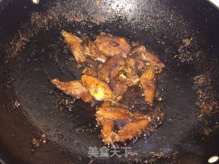 香酥扒皮鱼的做法步骤：17