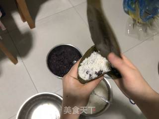 红豆粽子的做法步骤：6