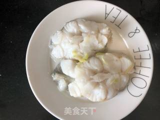 清蒸银鳕鱼的做法步骤：5