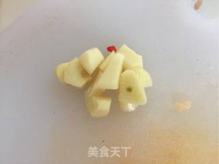 家常菜青椒炒肉的做法步骤：2