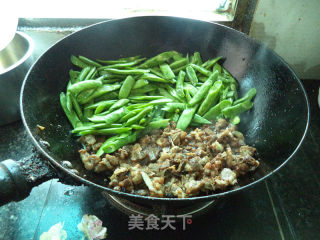 四季豆炒鸭的做法步骤：6
