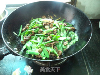 四季豆炒鸭的做法步骤：9