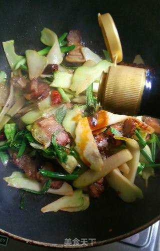 青菜头炒冬至肉的做法步骤：8