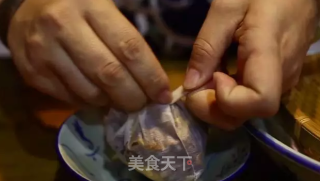 潮音潮人：潮汕特色卤猪脚的做法步骤：1