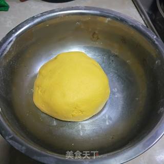 红豆沙南瓜饼的做法步骤：5