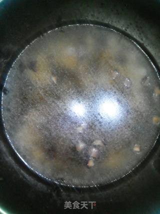 芋头豆腐香菇粥的做法步骤：4