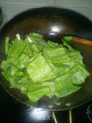 清炒油麦菜的做法步骤：3