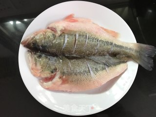 香辣烤鱼的做法步骤：2