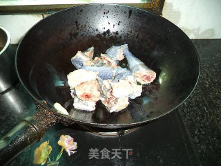 墨鱼蒸乌鸡的做法步骤：4