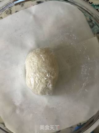 薄如蝉翼的春饼的做法步骤：2