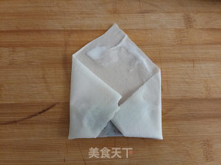 炸春卷的做法步骤：7