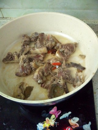 香菜老鸭汤的做法步骤：6
