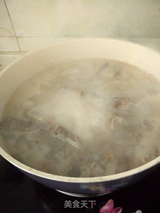 香菜老鸭汤的做法步骤：9