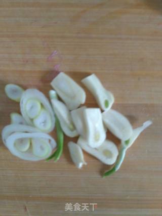 小白菜炒海米的做法步骤：3