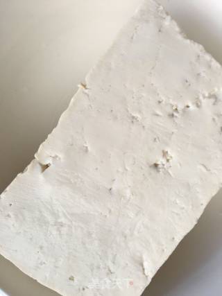白菜炖豆腐的做法步骤：2